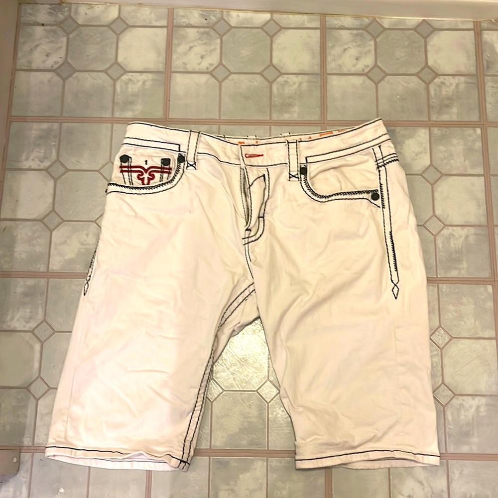 ROCK REVIVAL JEAN SHORTS